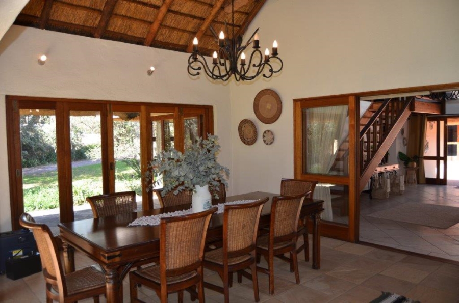 4 Bedroom Property for Sale in Lakeland North West